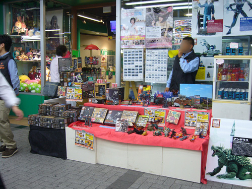 10月1日(金)コトブキヤ 秋葉原ラジオ会館店1
